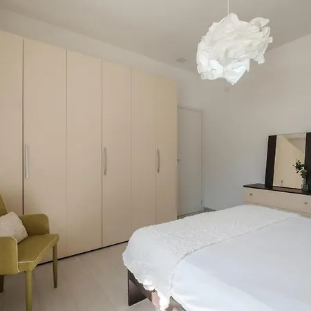 Modern Mediterranean Apartment